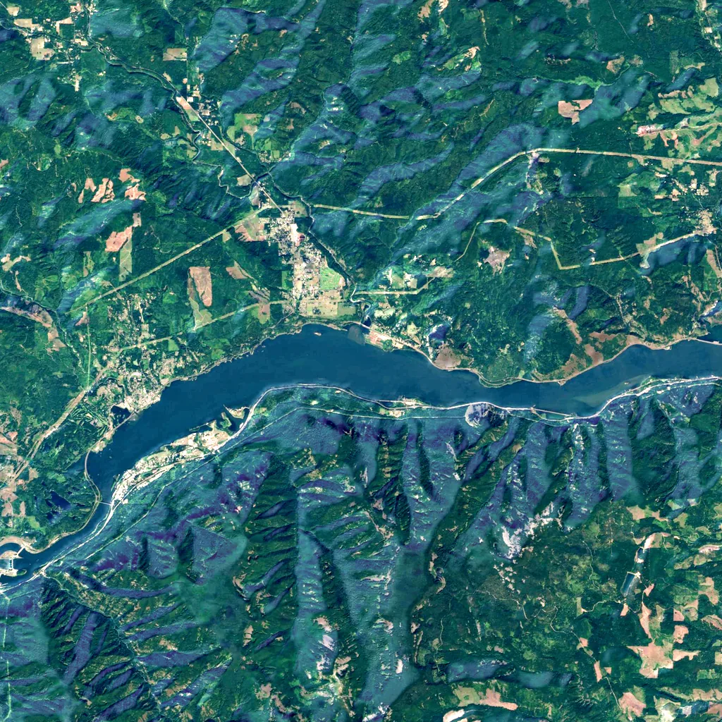 Columbia River Gorge seen from above (Sentinel-2)