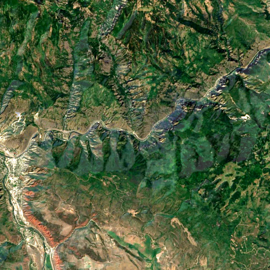 Glenwood Canyon seen from above (Sentinel-2)