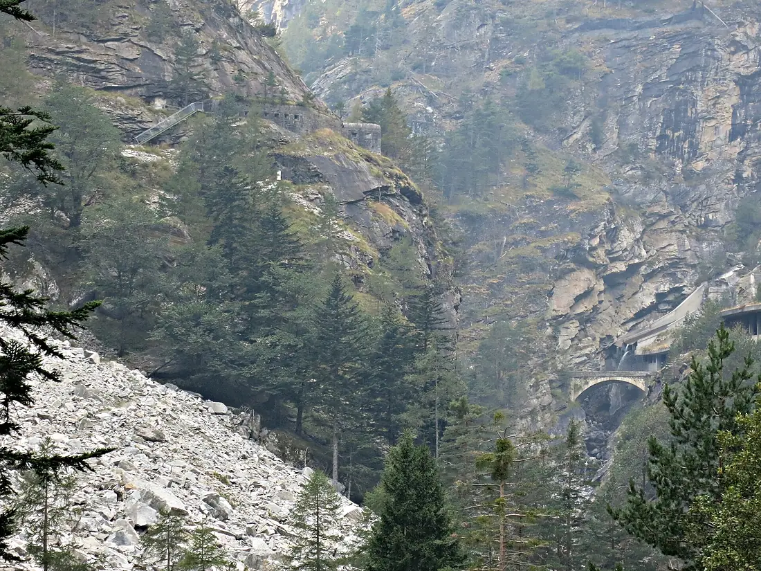 Fort Gondo Ost Schlucht