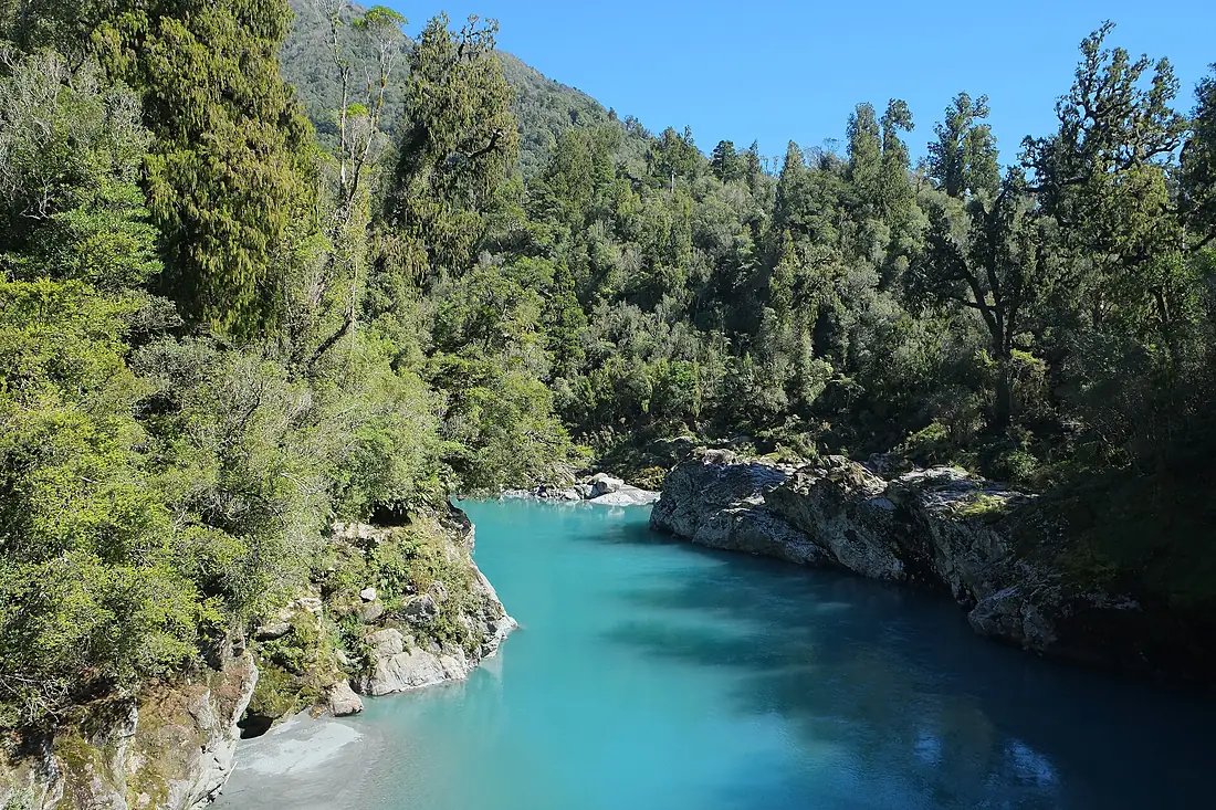 Hokitika River and Hokitika Gorge upstream from swingbridge