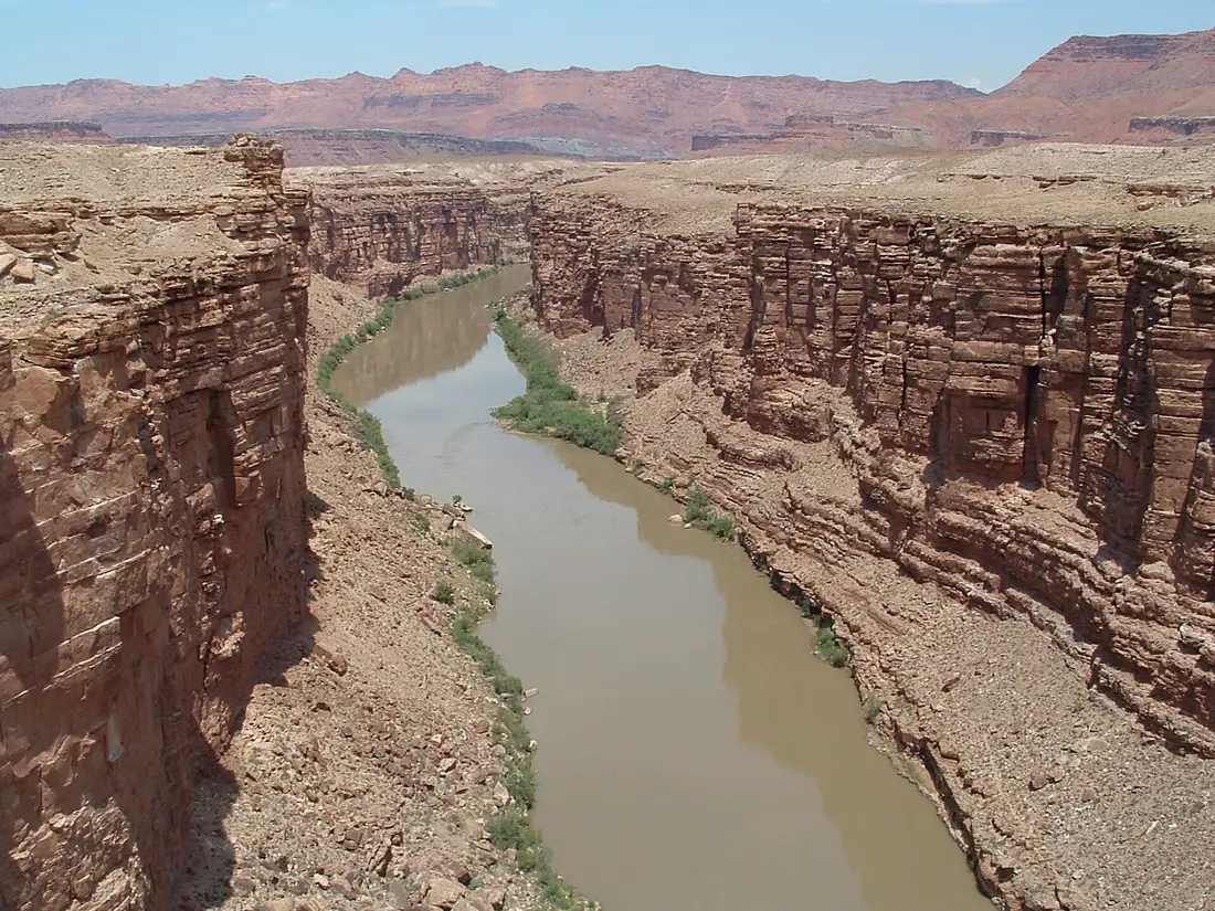 Leesferry-river