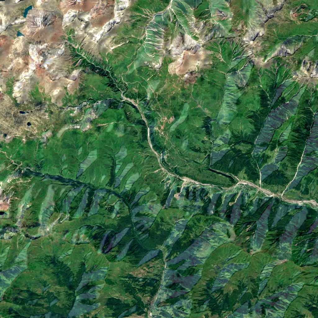 Qud Valley seen from above (Sentinel-2)