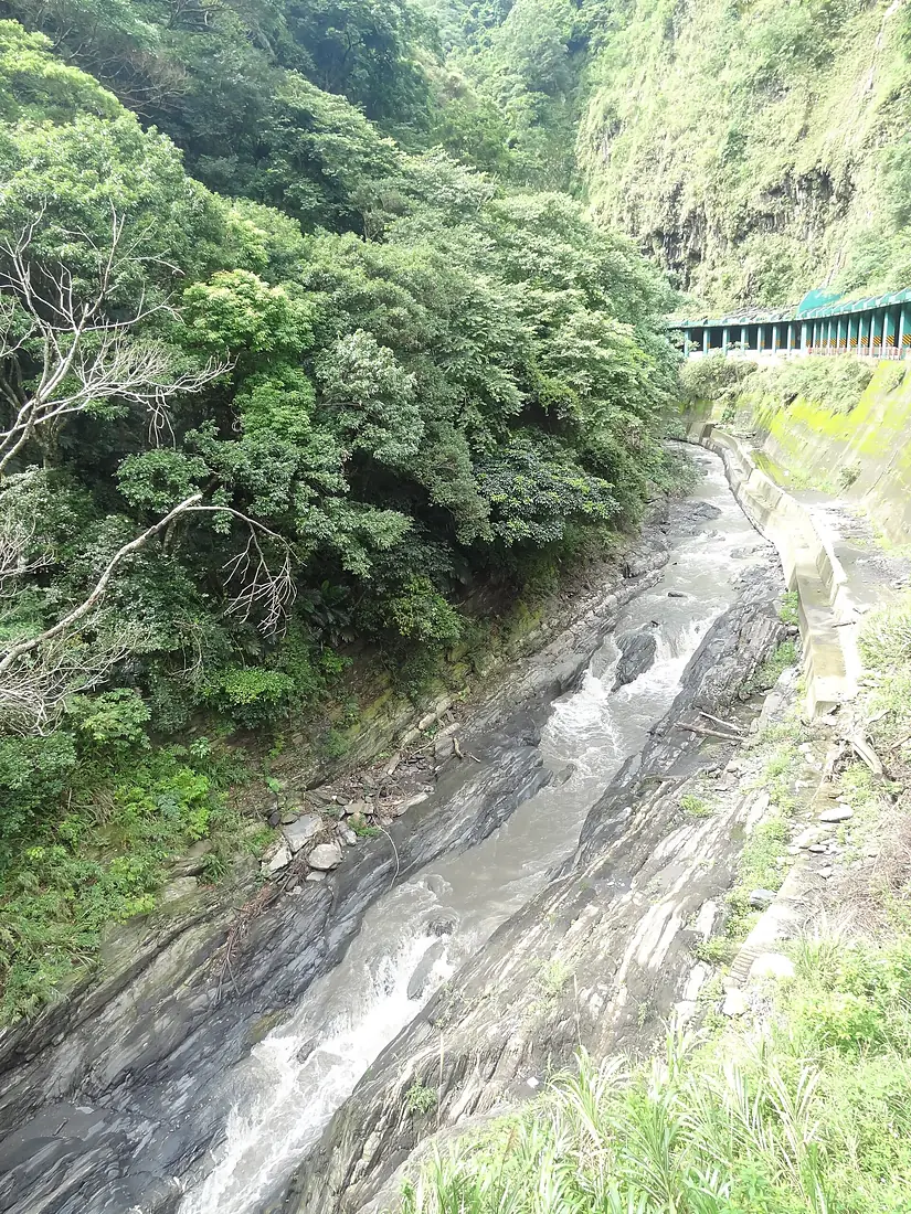 Looking down into the Mei River Gorge