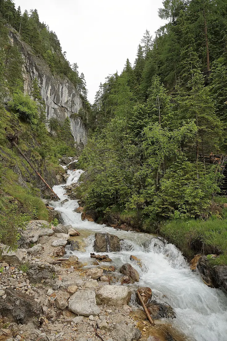 I09 760 Silberkarklamm