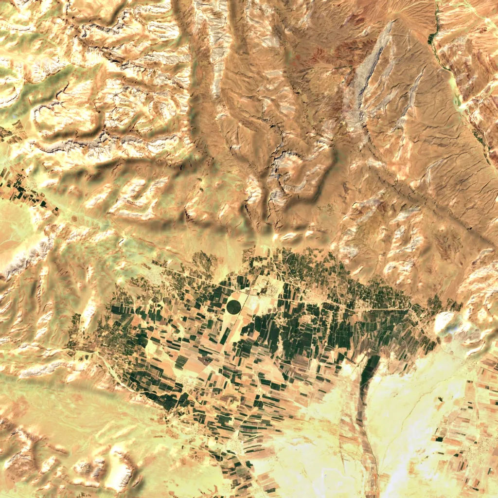 Tang-e Raghaz seen from above (Sentinel-2)