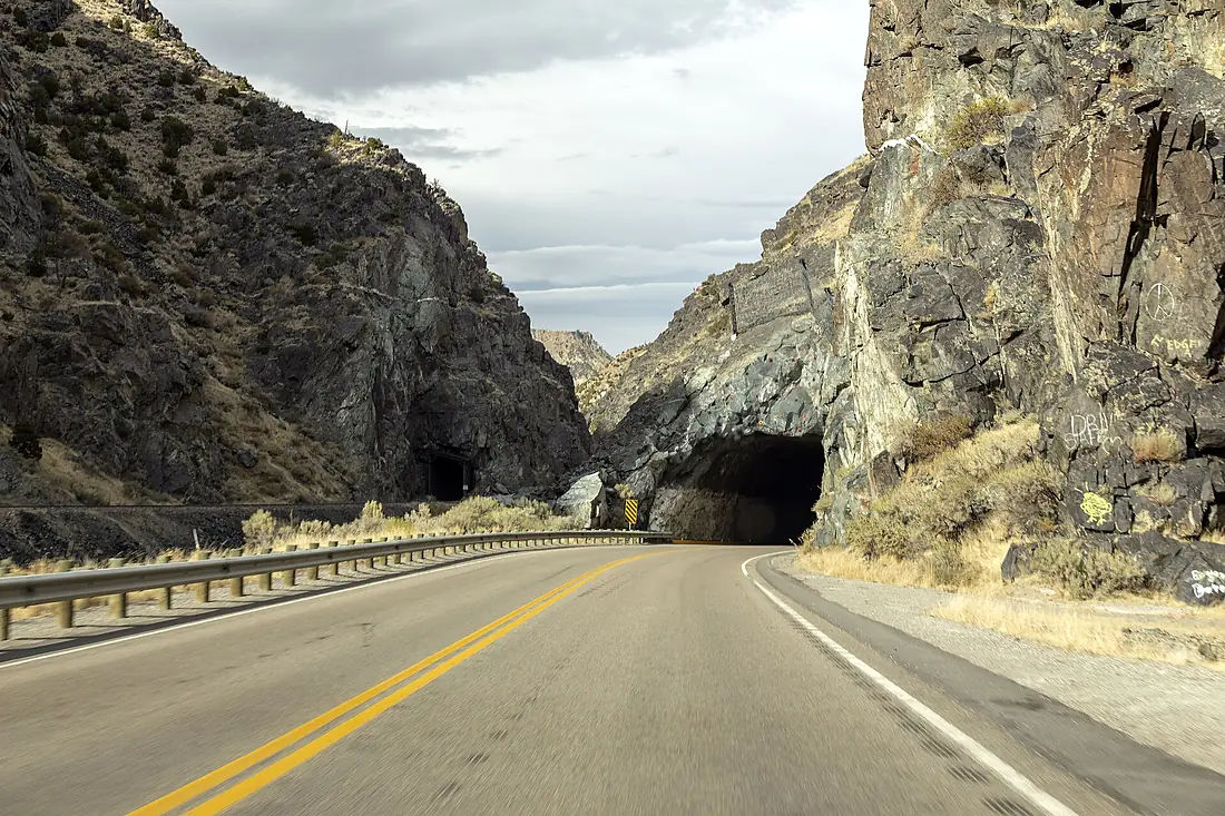 Wind River Canyon tunnel WY1